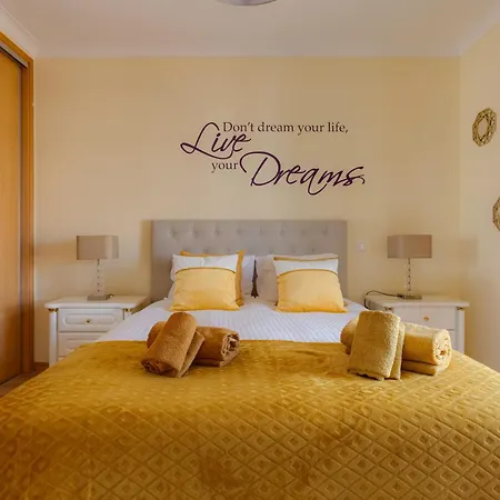 Chez Imaginarios-exclusive & Hideout בית אירוח