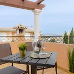 Chez Imaginarios-exclusive & Hideout