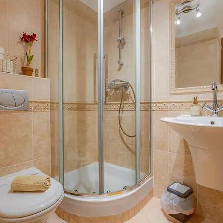 Chez Imaginarios-exclusive & Hideout Lagos