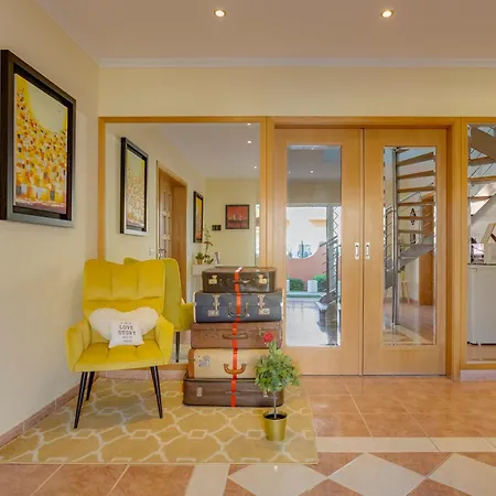 Chez Imaginarios-exclusive & Hideout Lagos