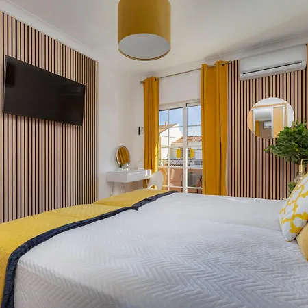 Chez Imaginarios-exclusive & Hideout *